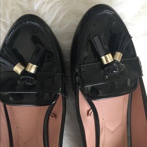 Zara black patent faux leather tassel loafers shoe